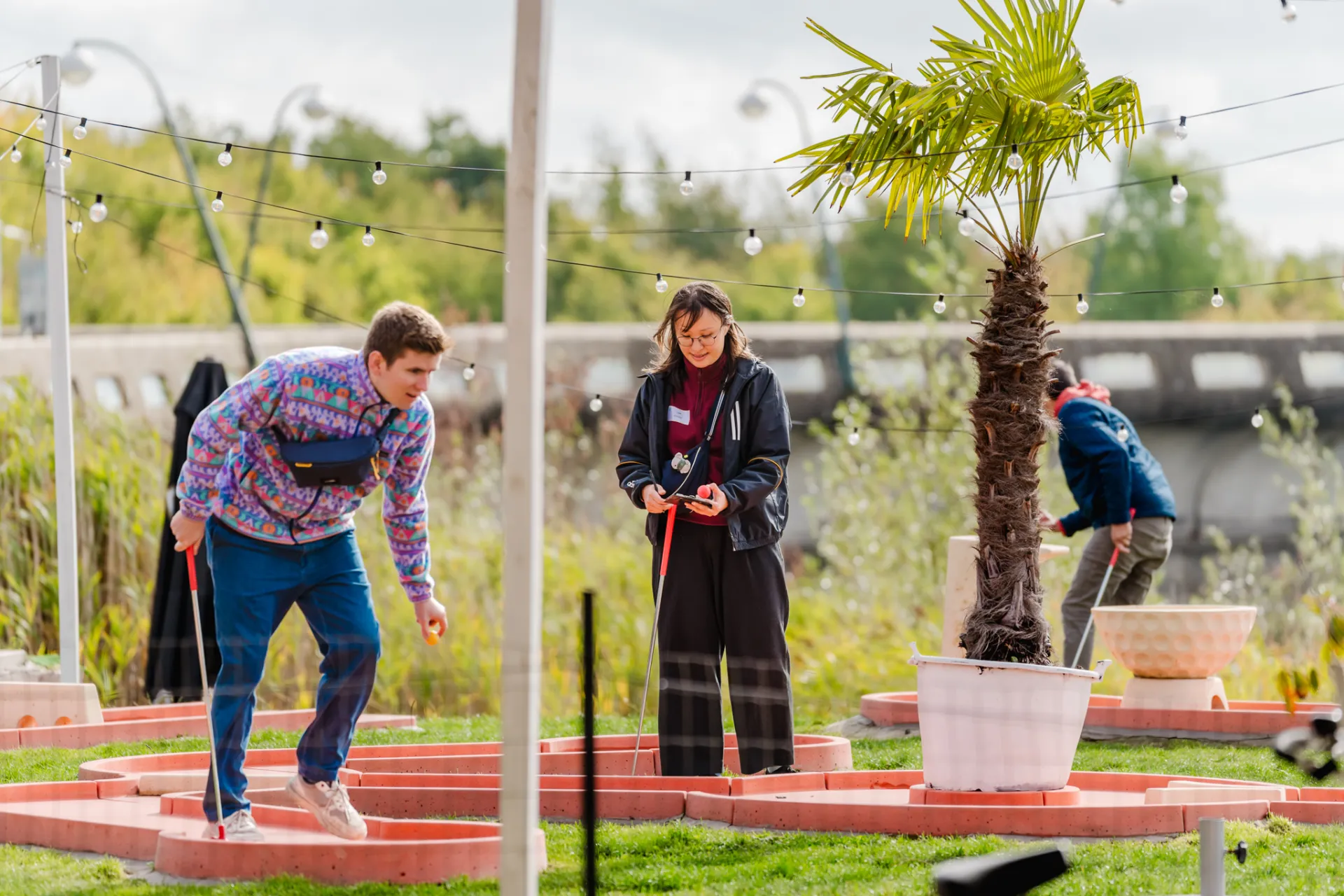 mini-golf-Crocodile-rouge
